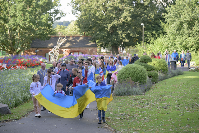 A parade took place through Caldecott Park on Saturday to celebrate Ukrainian Independence Day.